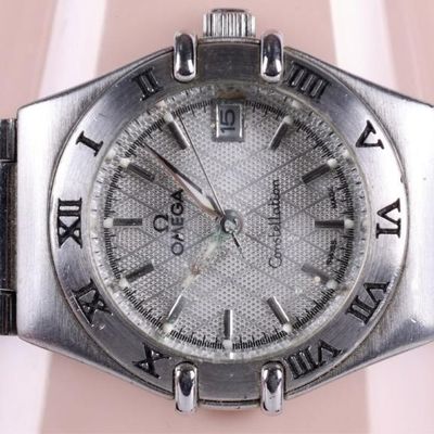 Sale Photo Thumbnail #354: OMEGA CONSTELLATION LADIES WRISTWATCH FOR PARTS