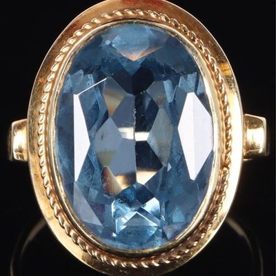 Sale Photo Thumbnail #272: ~11.5CT OVAL TOPAZ 14K YELLOW GOLD LADIES RING