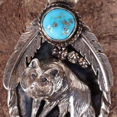 Sale Photo Thumbnail #421: HARRISON YAZZIE NATIVE AMERICAN WOLF PENDANT