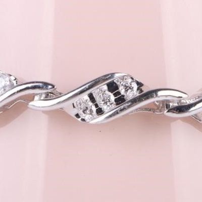 Sale Photo Thumbnail #227: ~1.00CTW NATURAL DIAMOND 10K GOLD LADIES BRACELET