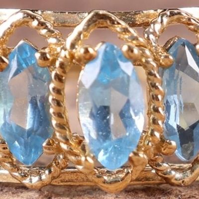 Sale Photo Thumbnail #399: 10K YELLOW GOLD MARQUISE BLUE TOPAZ LADIES RING