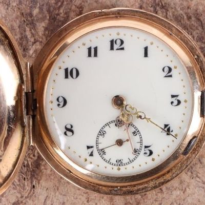 Sale Photo Thumbnail #363: ANTIQUE 14K YELLOW GOLD POCKET WATCH 747