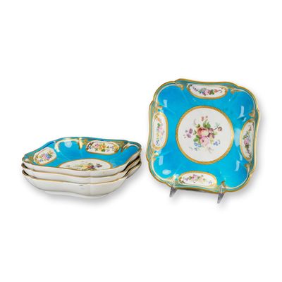 Sale Photo Thumbnail #612: 4pc French Sevres Style Porcelain Bowls with Bleu Celestre Ground
