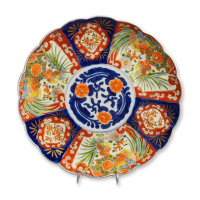 Sale Photo Thumbnail #40: Japanese Imari Porcelain Charger, Meiji Period (19th Century)