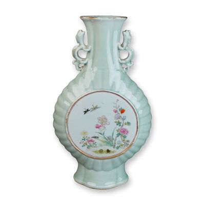 Sale Photo Thumbnail #554: Chinese Famille Rose Celadon Moonflask Vase Lamp Base with Dragon Handles and Floral Medallion