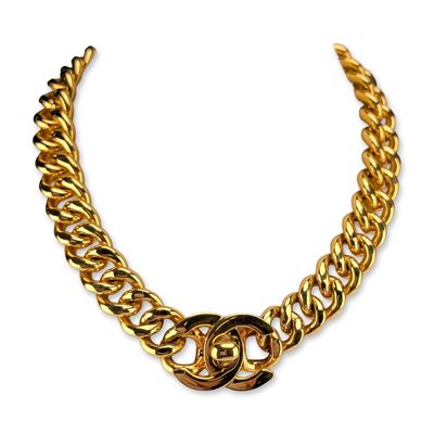 Sale Photo Thumbnail #396: Chanel 1995 Gold-Plated Curb Chain Turn-Lock Necklace