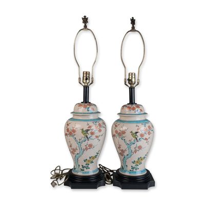 Sale Photo Thumbnail #555: Pair of Japanese Satsuma Style Porcelain Table Lamps