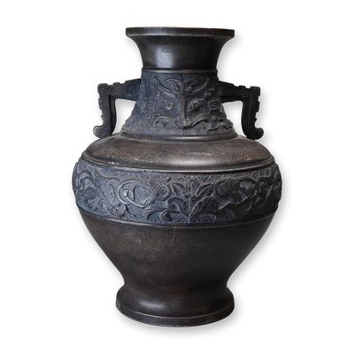 Sale Photo Thumbnail #33: Japanese Bronze Archaic Style Vase