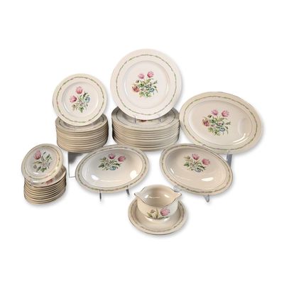 Sale Photo Thumbnail #221: 39pc Theodore Haviland New York Porcelain Dinnerware, Garden Flowers