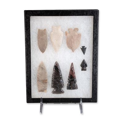 Sale Photo Thumbnail #74: Collection of North American Indigenous Arrowheads and Darts Points