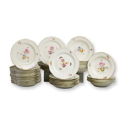 Sale Photo Thumbnail #455: 36pc KPM Berlin Hand-Painted Neuzierrat Pattern Porcelain Plates Service