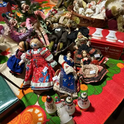 Sale Photo Thumbnail #25