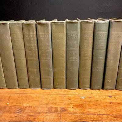Twain, Mark. The Writings of Mark Twain. Harper & Brothers, c. 1899-1917. Author's National Edition.