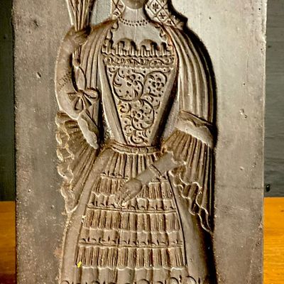 18th Century Style Hand Carved Wooden Figural Gingerbread Mold