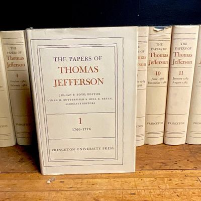 Boyd, Julian P. (Ed). The Papers of Thomas Jefferson. Princeton University Press, 1950-1965. (DJ)