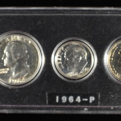 Sale Photo Thumbnail #326: 1964 DATE SET