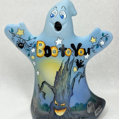 2017 1/20 K BARLEY FENTON BLUE SATIN GHOST FIGURINE
