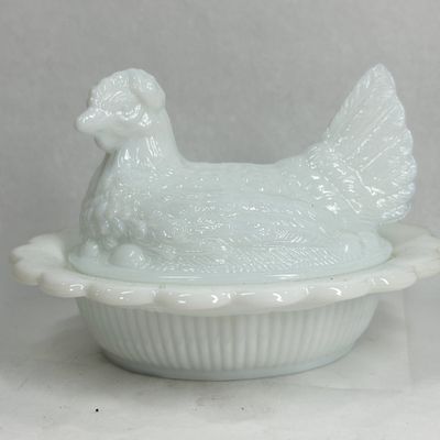 Sale Photo Thumbnail #204: MOSSER MILK GLASS HEN ON NEST