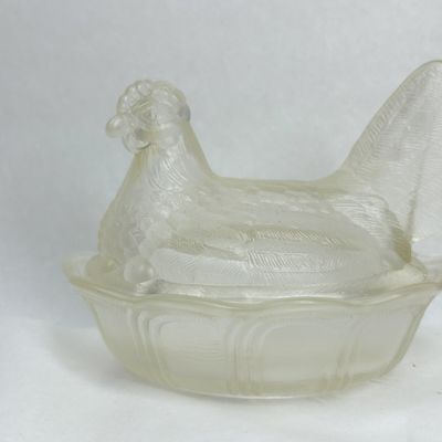 Sale Photo Thumbnail #116: FENTON FROSTED GLASS HEN ON NEST COVERED DISH