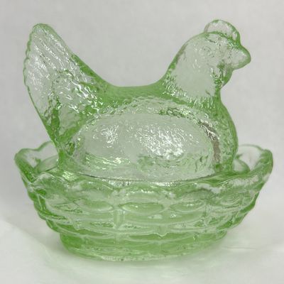 Sale Photo Thumbnail #108: GREEN GLASS HEN ON NEST