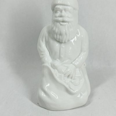 Sale Photo Thumbnail #461: MOSSER KNEELING SANTA CLAUS GLAZED CERAMIC FIGURINE