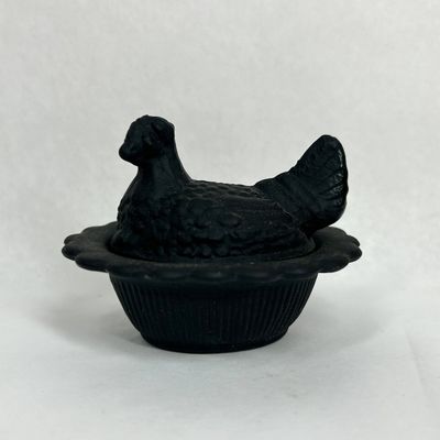 Sale Photo Thumbnail #158: MOSSER SATIN EBONY MINIATURE HEN ON NEST
