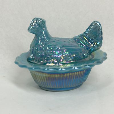 Sale Photo Thumbnail #161: MOSSER IRIDESCENT BLUE GLASS MINIATURE HEN ON NEST