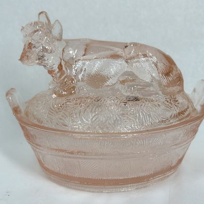 Sale Photo Thumbnail #196: PINK PRESSED GLASS COW ON NEST DISH