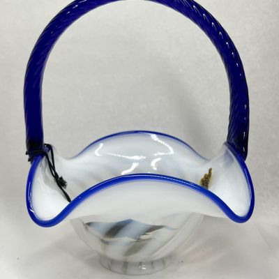 FENTON BLUE RIDGE ART GLASS BASKET