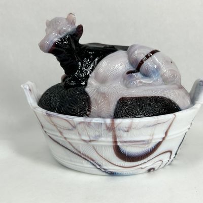 Sale Photo Thumbnail #128: SLAG GLASS COW ON TUB DISH