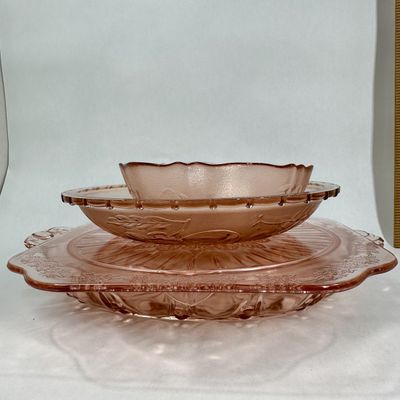 Sale Photo Thumbnail #301: ASSORTMENT OF PINK DEPRESSION GLASS