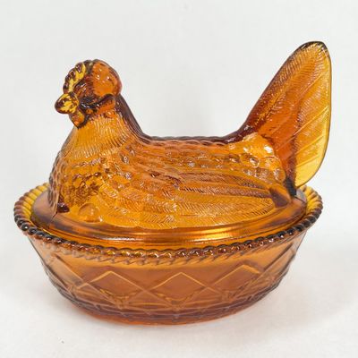 Sale Photo Thumbnail #441: MOSSER GLASS AMBER HEN ON NEST