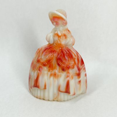 Sale Photo Thumbnail #381: BOYD GLASS VANILLA CORAL SLAG FIGURINE