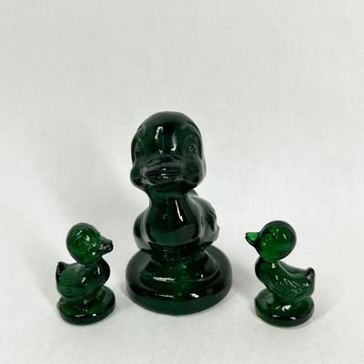 Sale Photo Thumbnail #393: BOYD EMERALD GREEN GLASS DUCKS