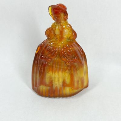 Sale Photo Thumbnail #384: BOYD GLASS MARGUERITE SLAG FIGURINE