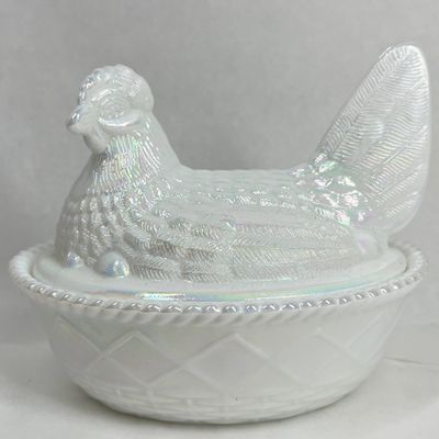 Sale Photo Thumbnail #124: WESTMORELAND CARNIVAL MILK GLASS HEN ON NEST