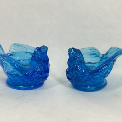 Sale Photo Thumbnail #227: PAIR OF BLUE GLASS BIRD SALT CELLARS