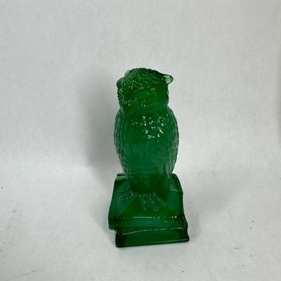 Sale Photo Thumbnail #320: DEGENHART GREEN GLASS OWL ON BOOKS FIGURINE