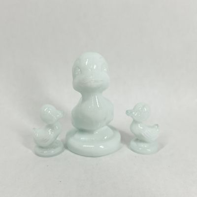 Sale Photo Thumbnail #386: BOYD DEBBIE GLASS DUCK FIGURINES