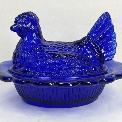 Sale Photo Thumbnail #200: MOSSER COBALT BLUE GLASS HEN ON NEST