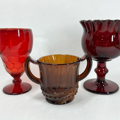 Sale Photo Thumbnail #290: TRIO OF AMERICAN PRESSED AND SLAG GLASSWARE