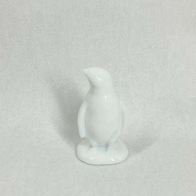 Sale Photo Thumbnail #371: BOYD MINIATURE PENGUIN MILK GLASS FIGURINE