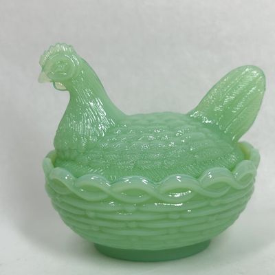Sale Photo Thumbnail #206: MOSSER JADITE HEN ON NEST DISH