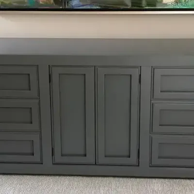 Thomasville Gray Painted Cabinet 9-drawer Dresser W/Center Cabinet Doors