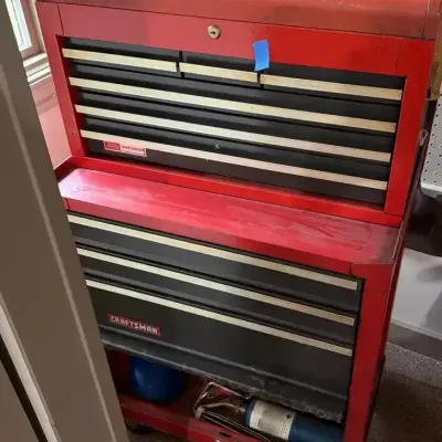 Craftsman 2-Tier Tool Chest W/tools