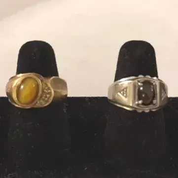 2 10k Rings W/Stones