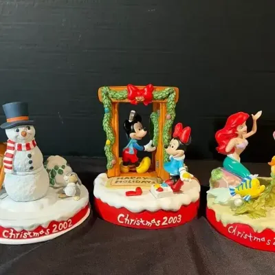 The Disney Collection Limited Edition Christmas 2002, 2003, 2004
