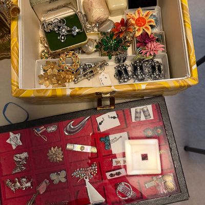 Sale Photo Thumbnail #87