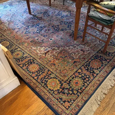 Sale Photo Thumbnail #2: Persian-style woven rug
