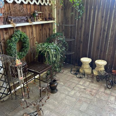 Sale Photo Thumbnail #158